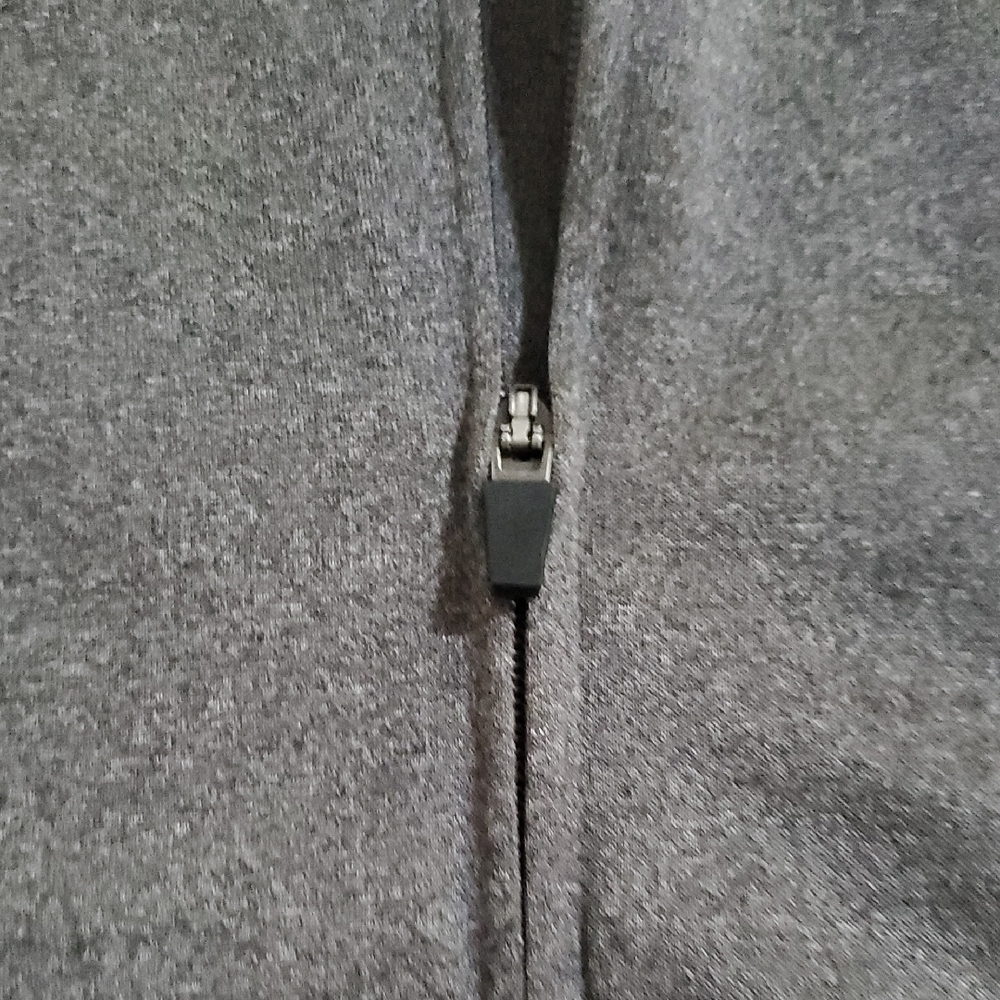 ALO Yoga Gray Jacket with Full-Length Zipper - Picture 7 of 17
